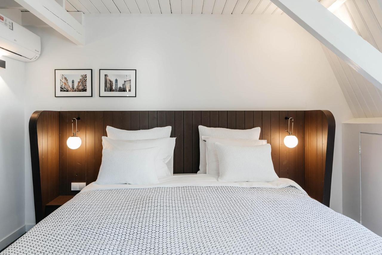 Cozy Pillow Hotel 4*
